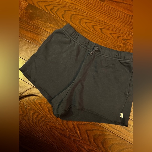 Abercrombie Kids Boys Navy Athletic Shorts Size 13-14 - Picture 5 of 6